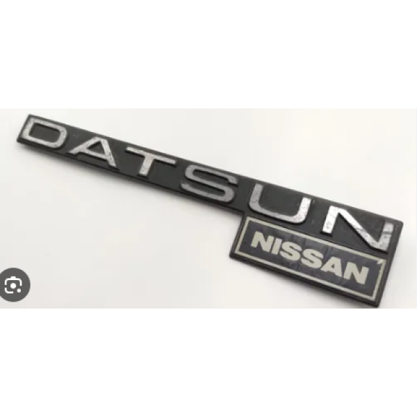 EMBLEMA NISSAN DATSUN