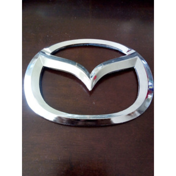 EMBLEMA MAZDA TRASERO
