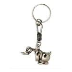 LLAVERO PATO CROMADO